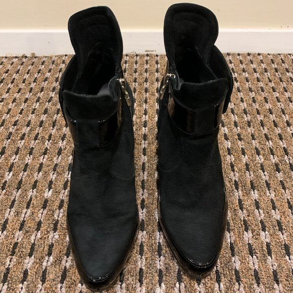 Womens Booties Size 7 - Picture 1 of 4